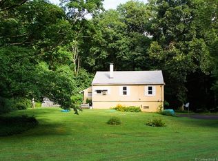 535 Mountain Rd, Cheshire, CT 06410