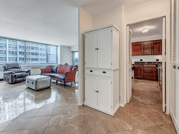 5th image of 4250 N Marine Dr APT 1609