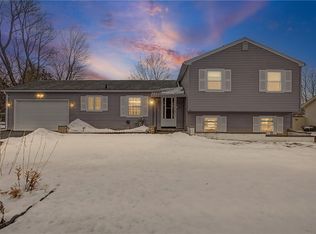 248 Gate House Trl, Henrietta, NY 14467