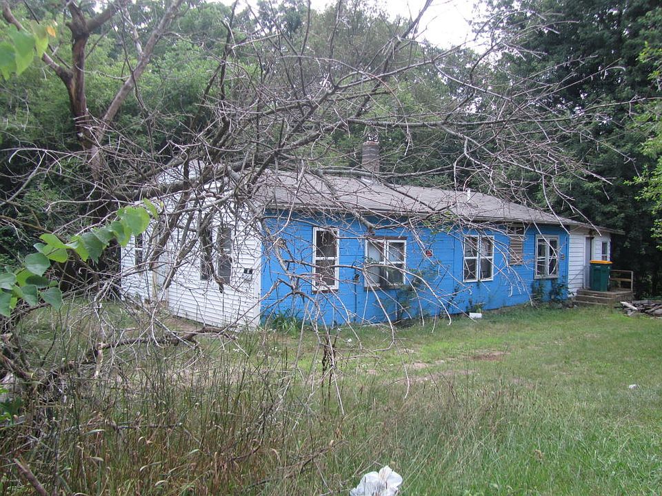 1st image of 119 Wilds Ave