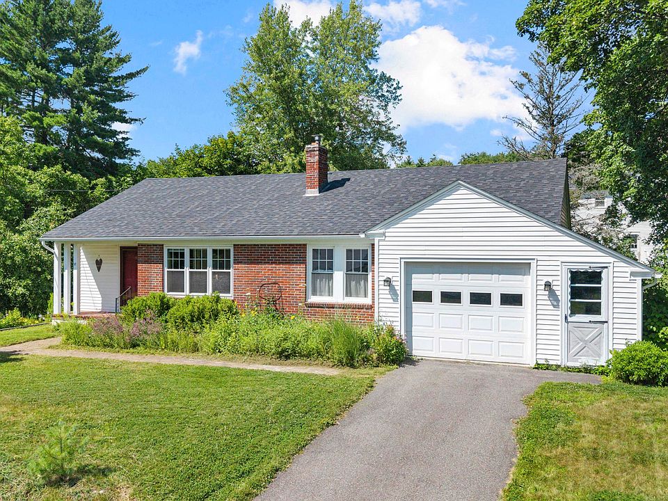1st image of 53 Johnson Heights