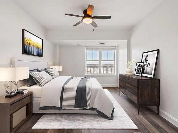 2nd image of 10 Seaport Dr APT 2617