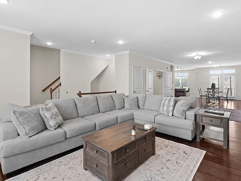 1518 Ribbon Limestone Ter SE — Photo 4