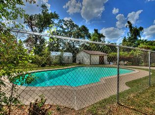 814 Coolidge St, Channelview, TX 77530