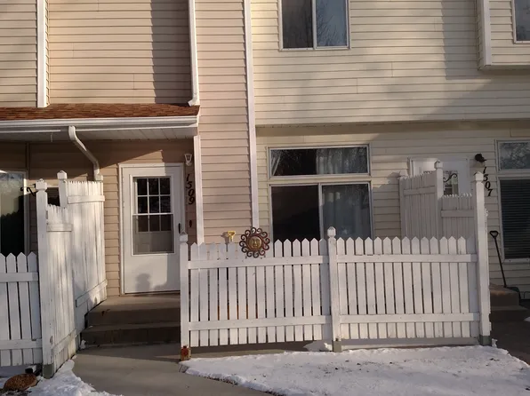 1509 34 1/2 Ave S, Fargo, ND 58104