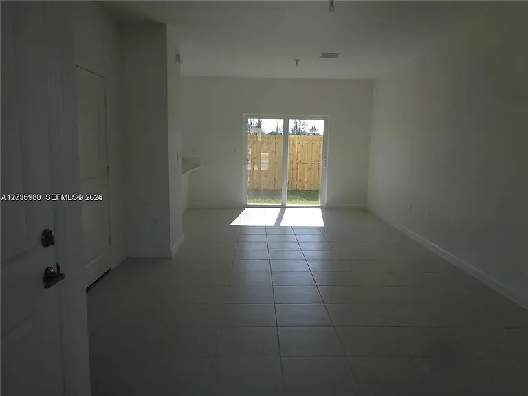 2514 SE 29th St #2514 — Photo 30