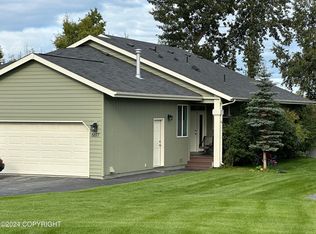 6617 Delong Landing Cir, Anchorage, AK 99502