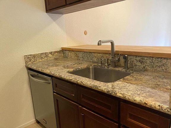 4th image of 5146 Shelter Creek Ln