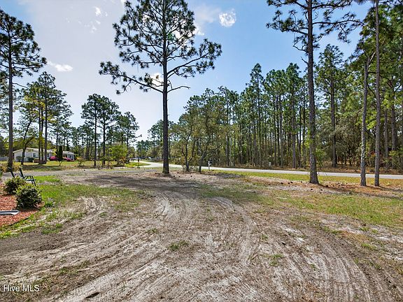 5th image of 1053 Springdale Road