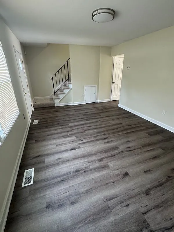 3 bed, 2.5 bath, 1514 sqft, $2,750 — Photo 4
