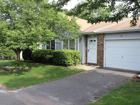 2nd image of 29 Nicole Ct #1000