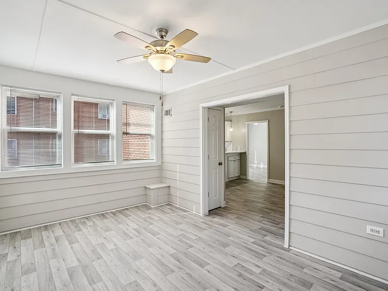 Buckhead Townhomes and Gardens — Photo 73