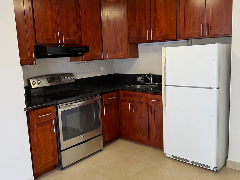 2651 Kuilei St #B81 — Photo 9