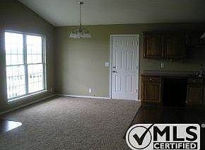 4th image of 802 E 18th St #1