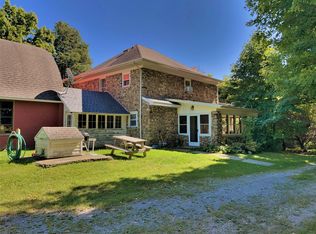 2311 E Glendora Rd, Buchanan, MI 49107