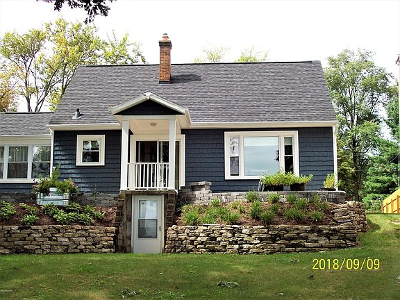 2nd image of 8361 W Long Lake Dr