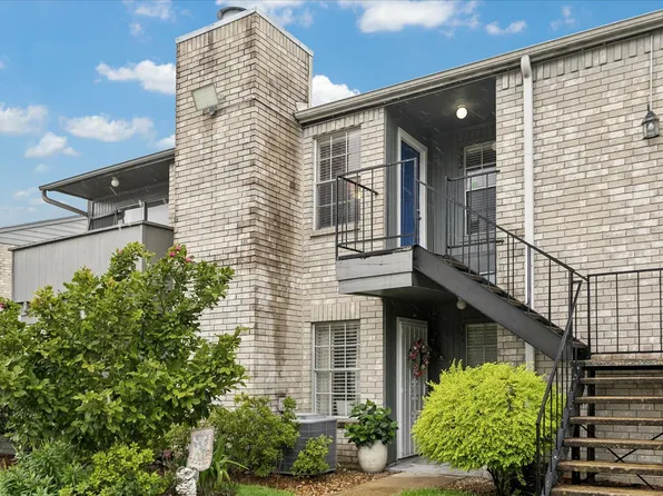 9700 Leawood Blvd APT 702, Houston, TX 77099