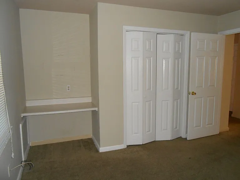 1909 E Bellevue Way — Photo 14
