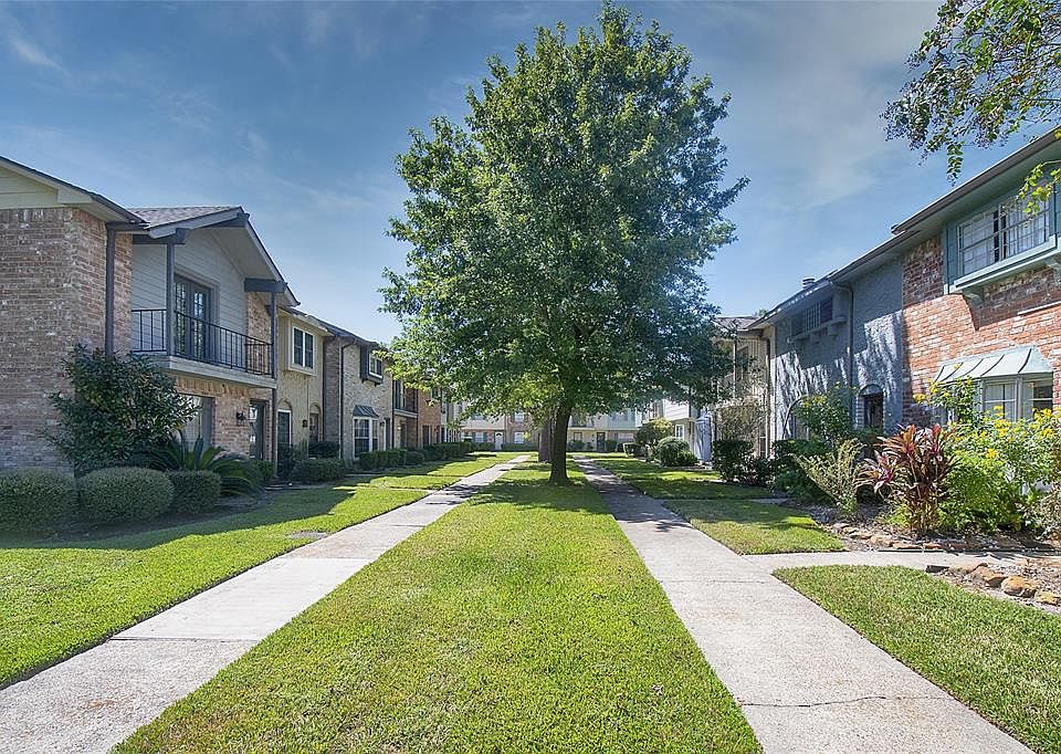 1st image of 3934 Laura Leigh Ln