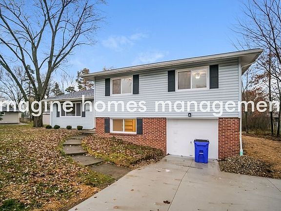 3rd image of 9759 Meldon Dr