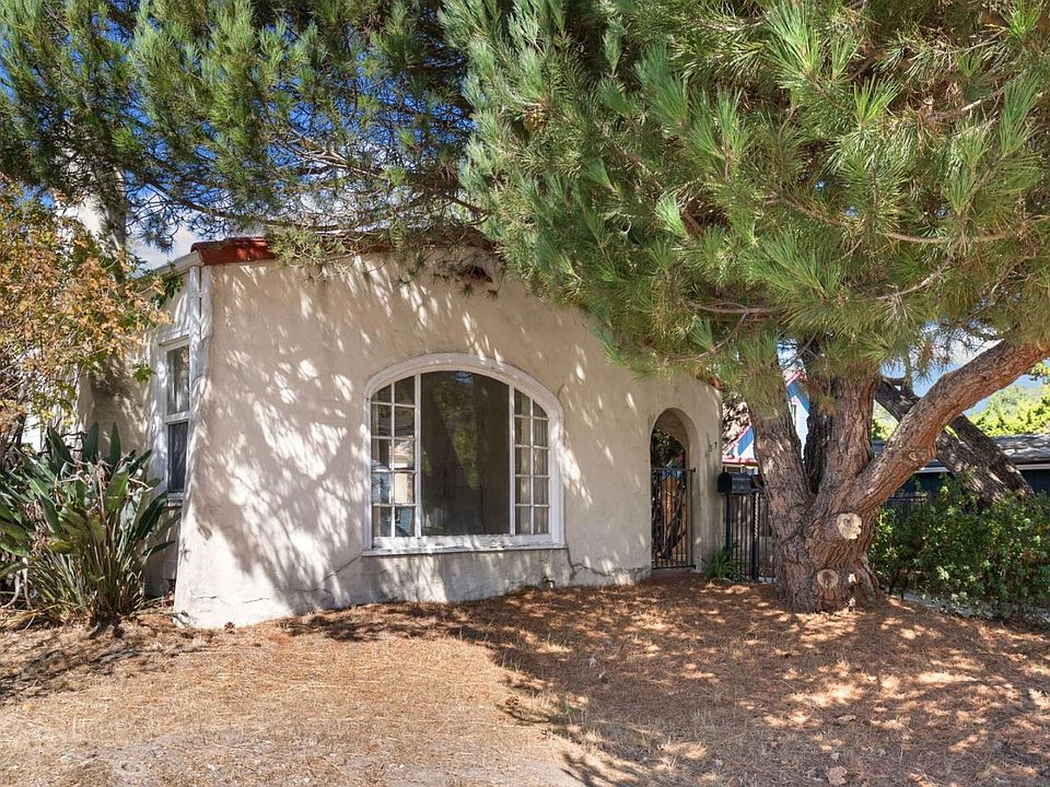 137 Redwood St Santa Cruz CA 95060 Zillow