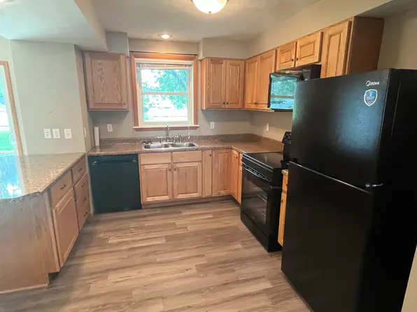 27598 County Road 4, Elkhart, IN 46514
