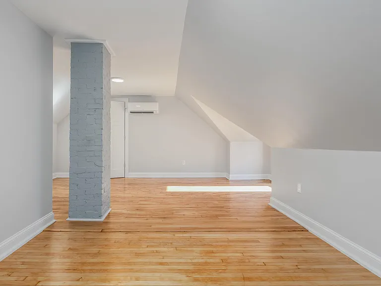 23 Nevens St #2 — Photo 16
