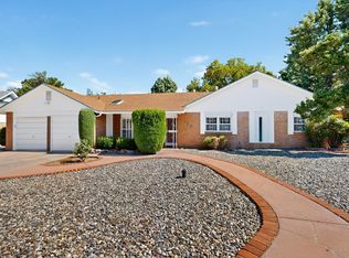 7029 Veranda Rd NE, Albuquerque, NM 87110