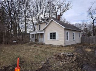 3320 Lincolnway E, Mishawaka, IN 46544