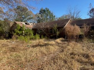 2640 Bellview Church Rd, Laurens, SC 29360