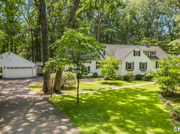 46 Fernwood Drive, Stamford, CT 06903