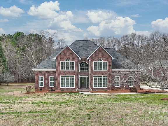 2nd image of 1264 Willow Oaks Trl
