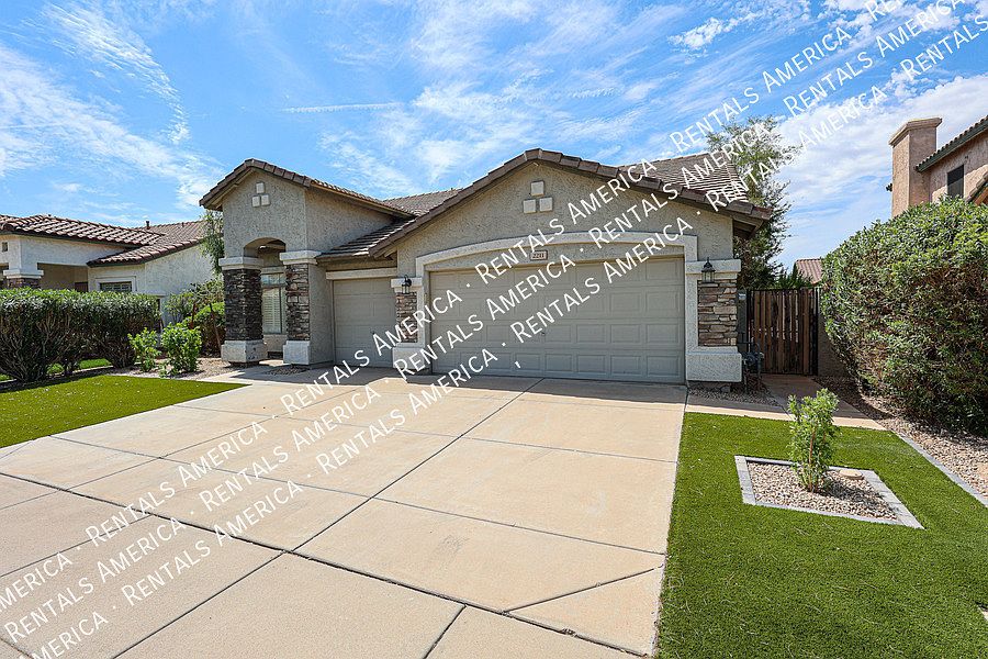 1st image of 2211 W Olive Way