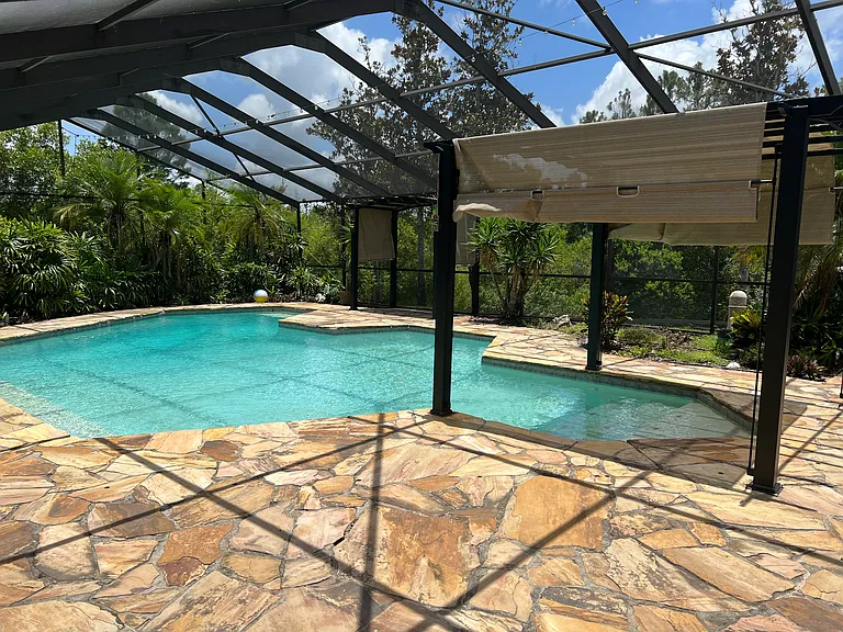 8015 Sycamore Dr — Photo 27