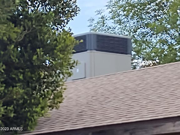 3rd image of 3123 W DAHLIA Drive