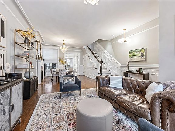 4th image of 1304 N Ritchie Ct