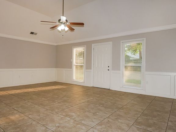4th image of 965 Hunters Point Dr