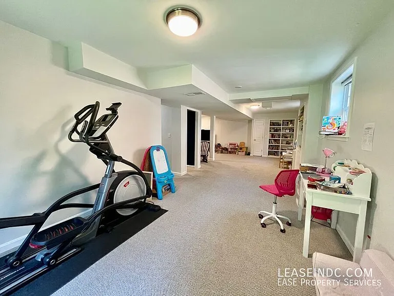 4439 Springdale St NW — Photo 27