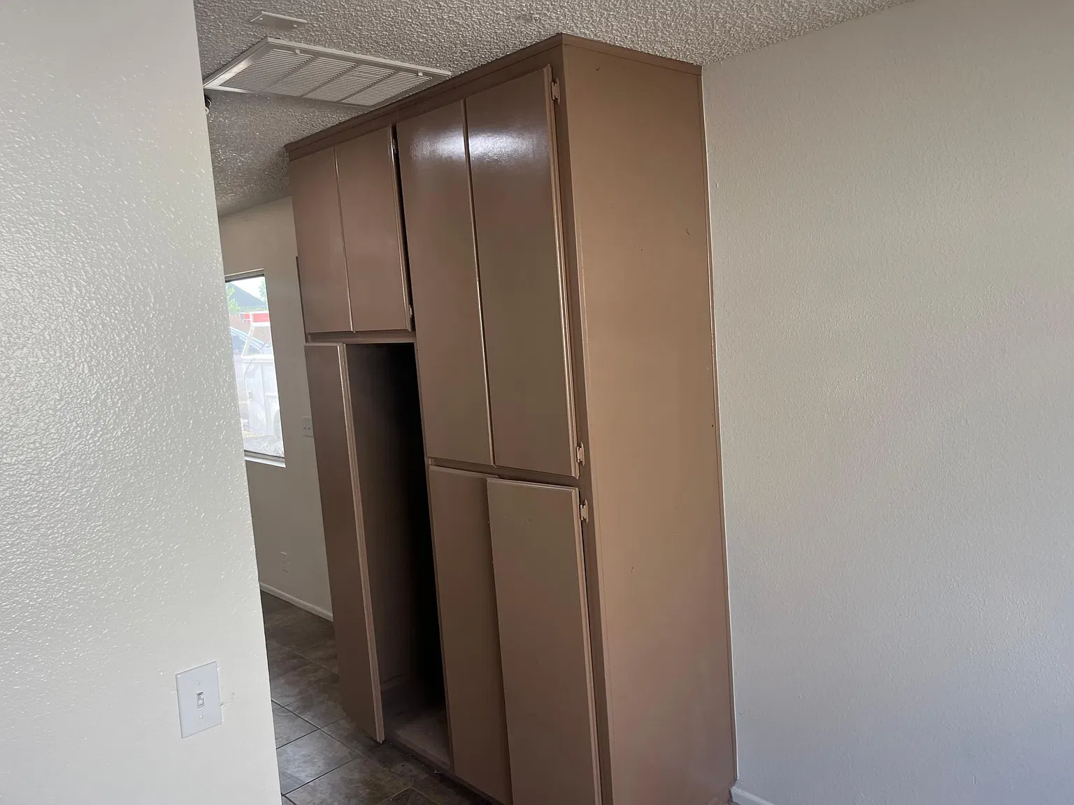 1 bed, $1,100 — Photo 2