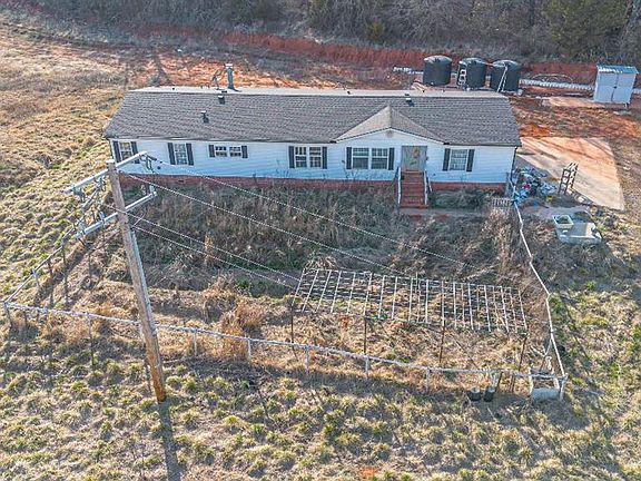 2nd image of 19744 E Etowah Rd