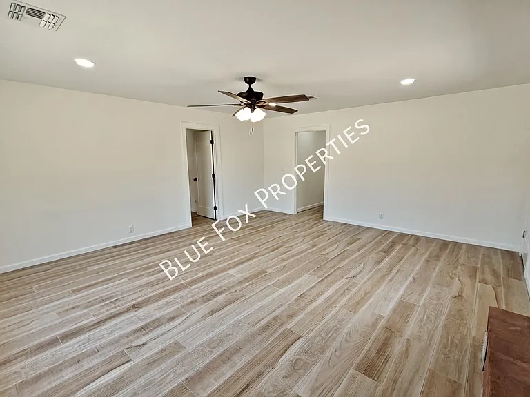 5440 W Placita De La Promesa — Photo 27