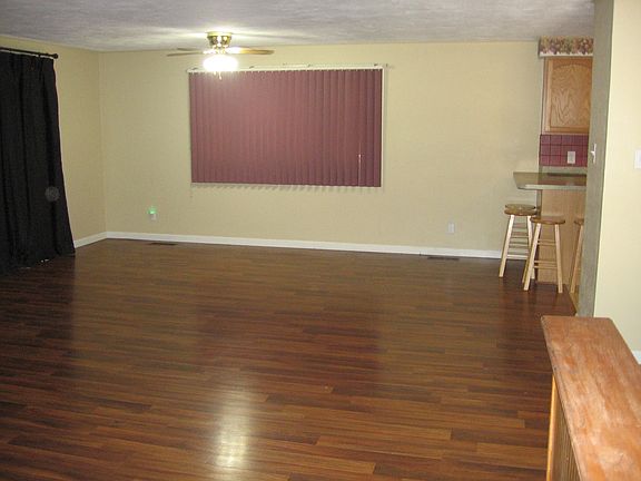 4th image of 1941 N Thirteen Club Dr