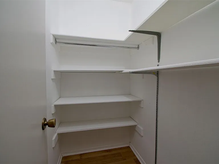9202 Quail Meadow Dr — Photo 23