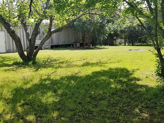 4th image of 113 Shannon Ln