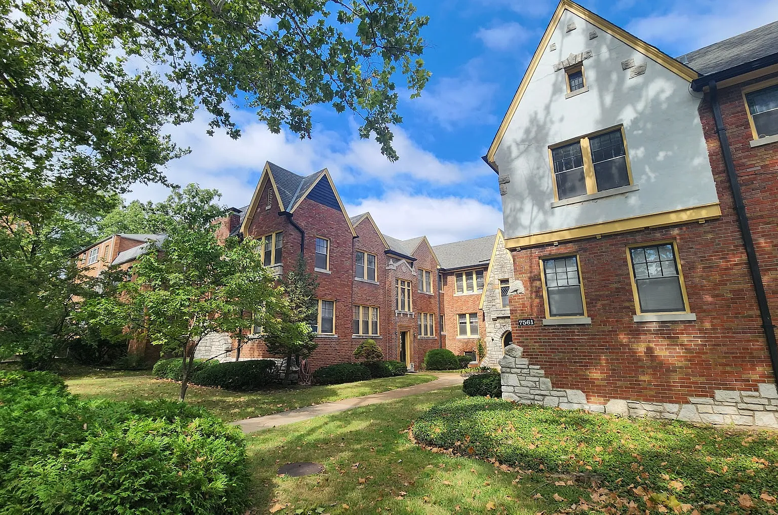 1 bed, 550 sqft, $1,000 — Photo 1