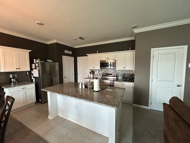 8752 Sportsman Loop — Photo 7