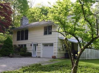42 Donnelly Dr, Ridgefield, CT 06877