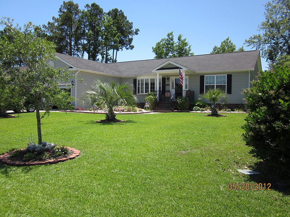 View from front yard