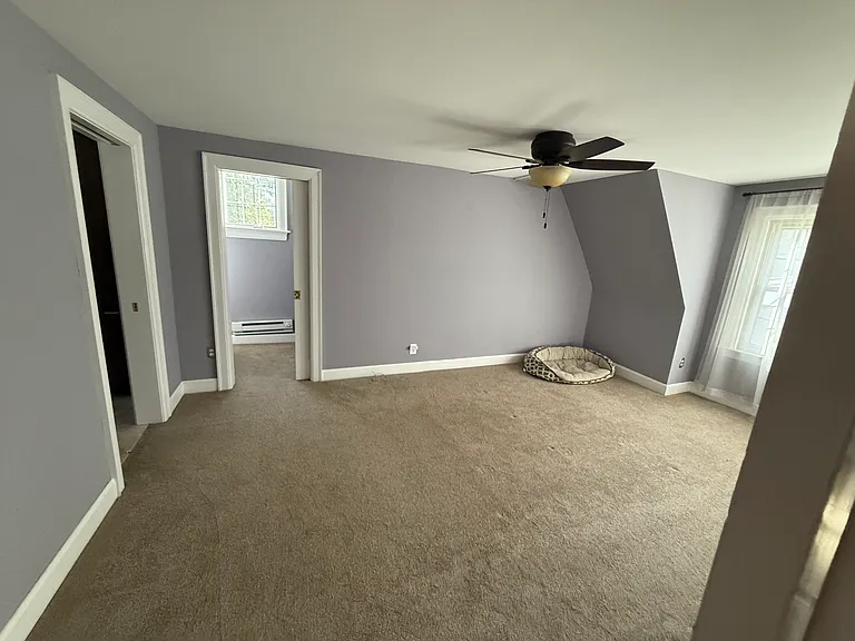 2629 E Broad St — Photo 38