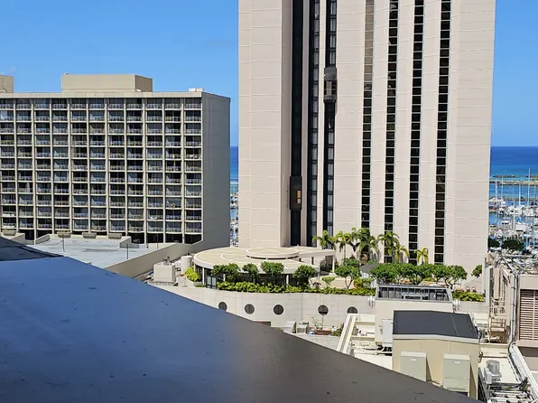 1700 Ala Moana Blvd, Honolulu, HI
